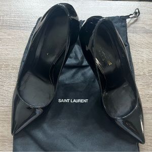 Saint Laurent ZOE PUMPS IN PATENT LEATHER